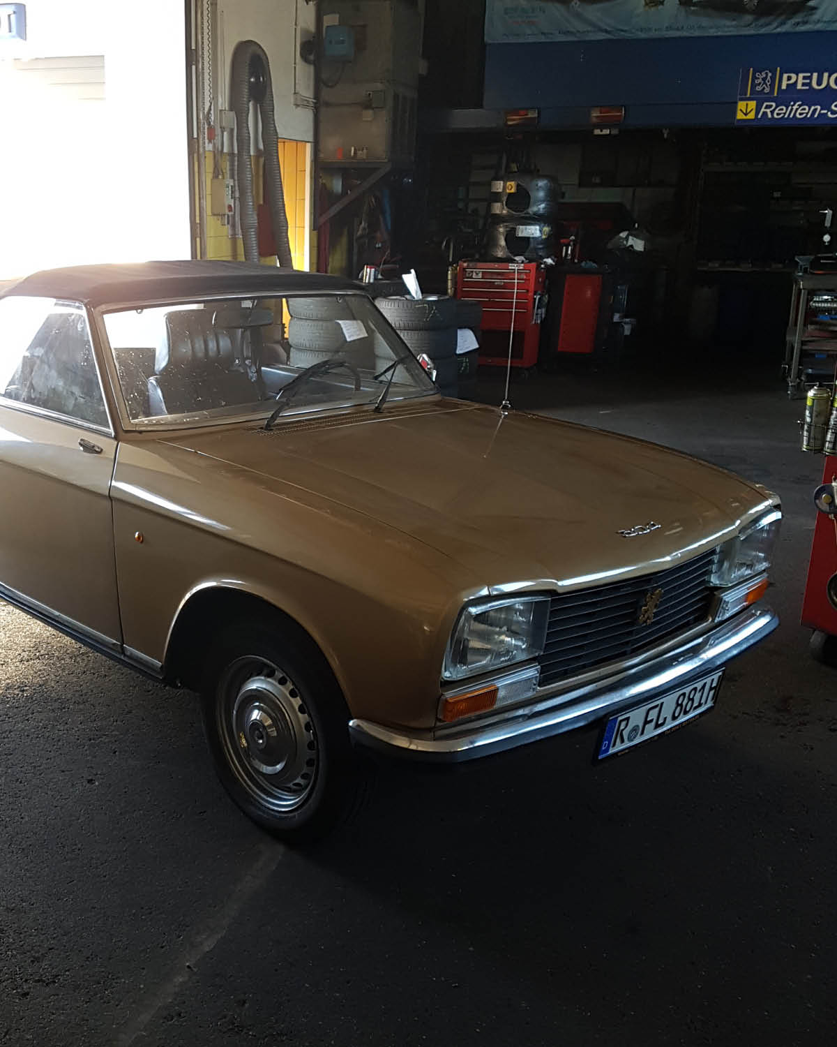 Oldtimer in Garage